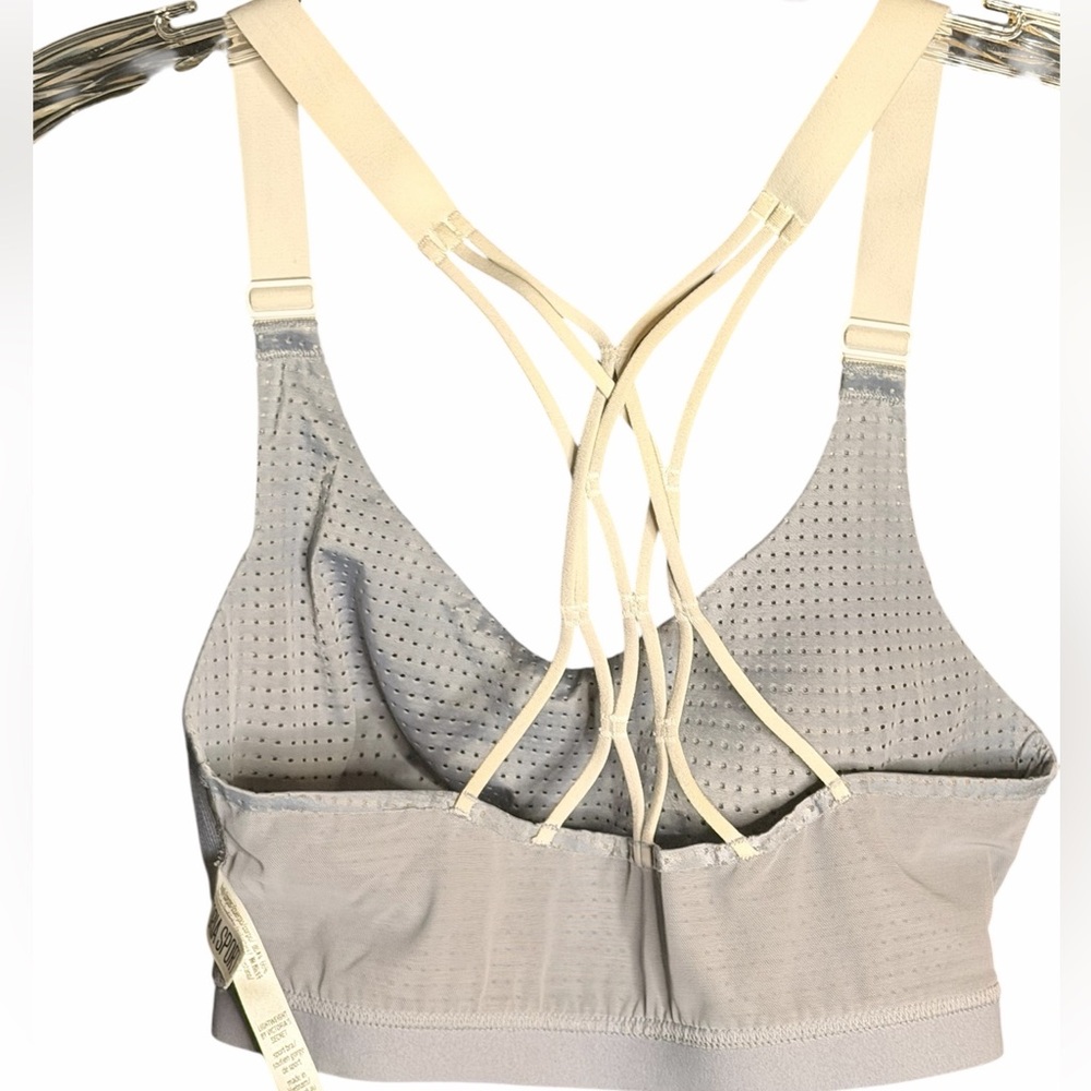 Lightweight by Victoria Sport Mesh Bra - Light Gray/White Size Small - Picture 7 of 8